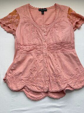 Gretty Zueger Pink Embroidered Boho Blouse Medium Cottagecore Lace Sleeve Top